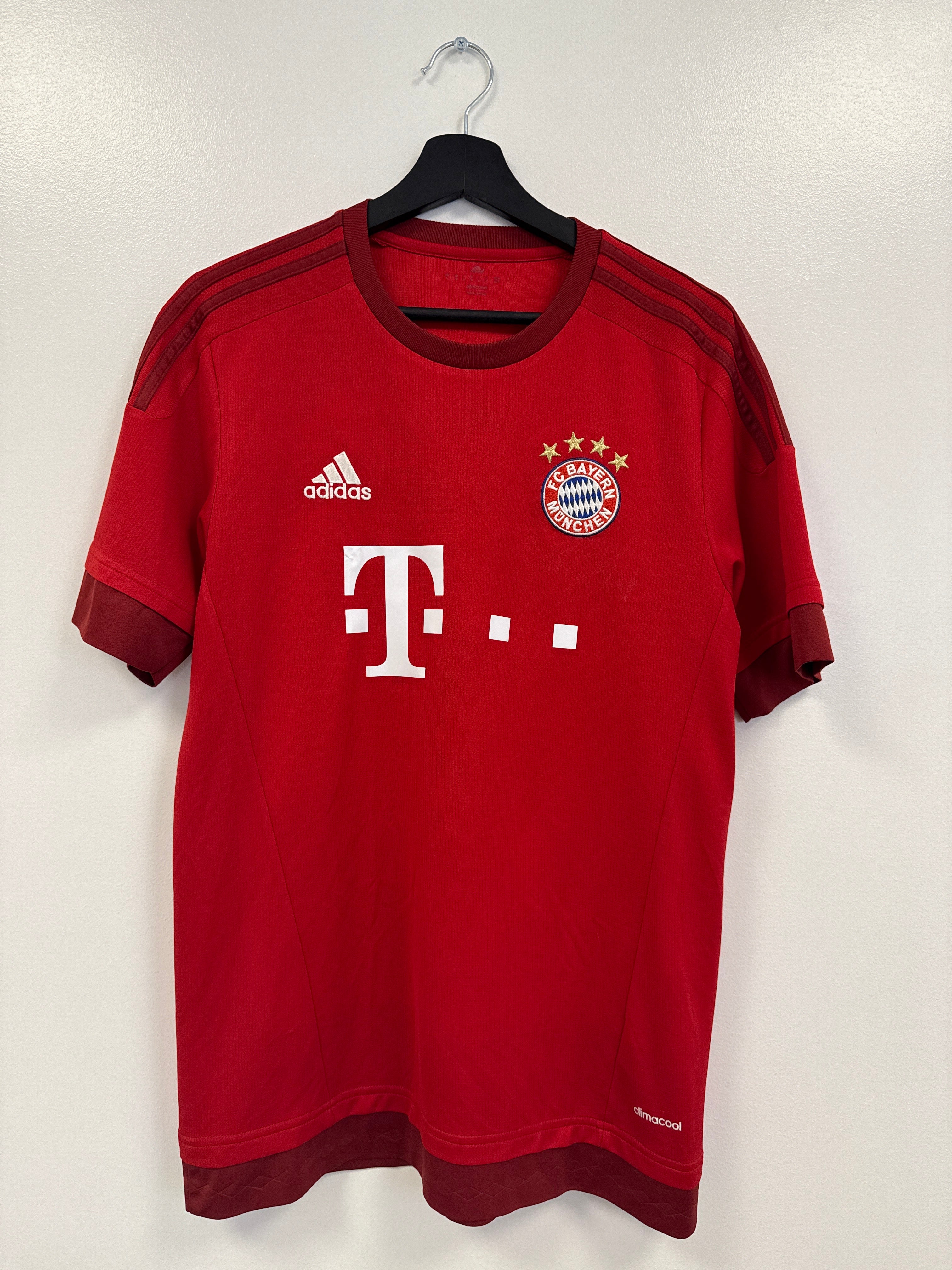 Bayern Munchen Lewandowski 2015/2016 (M)