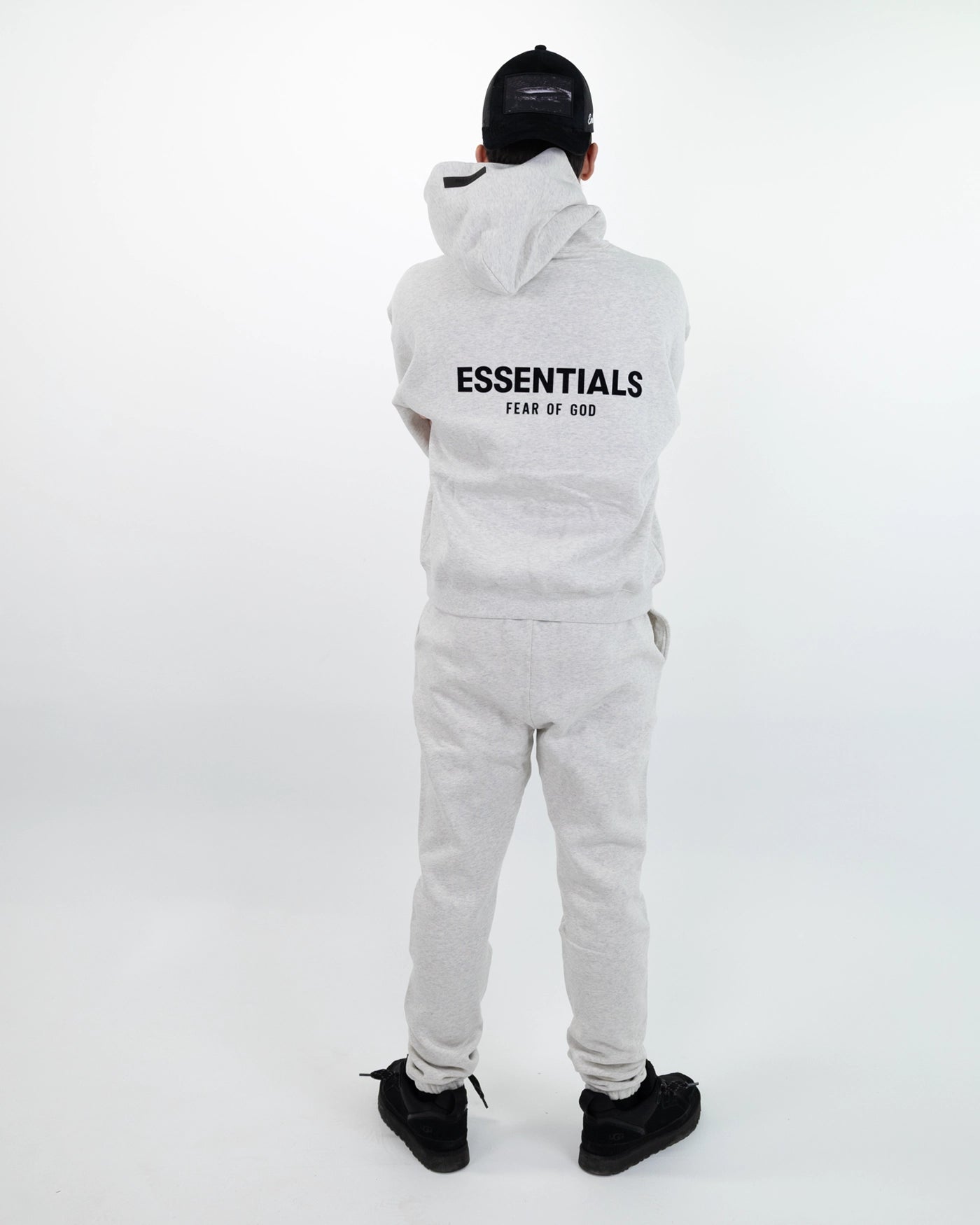 Fear Of God Essentials Hættetrøje Light Havremel