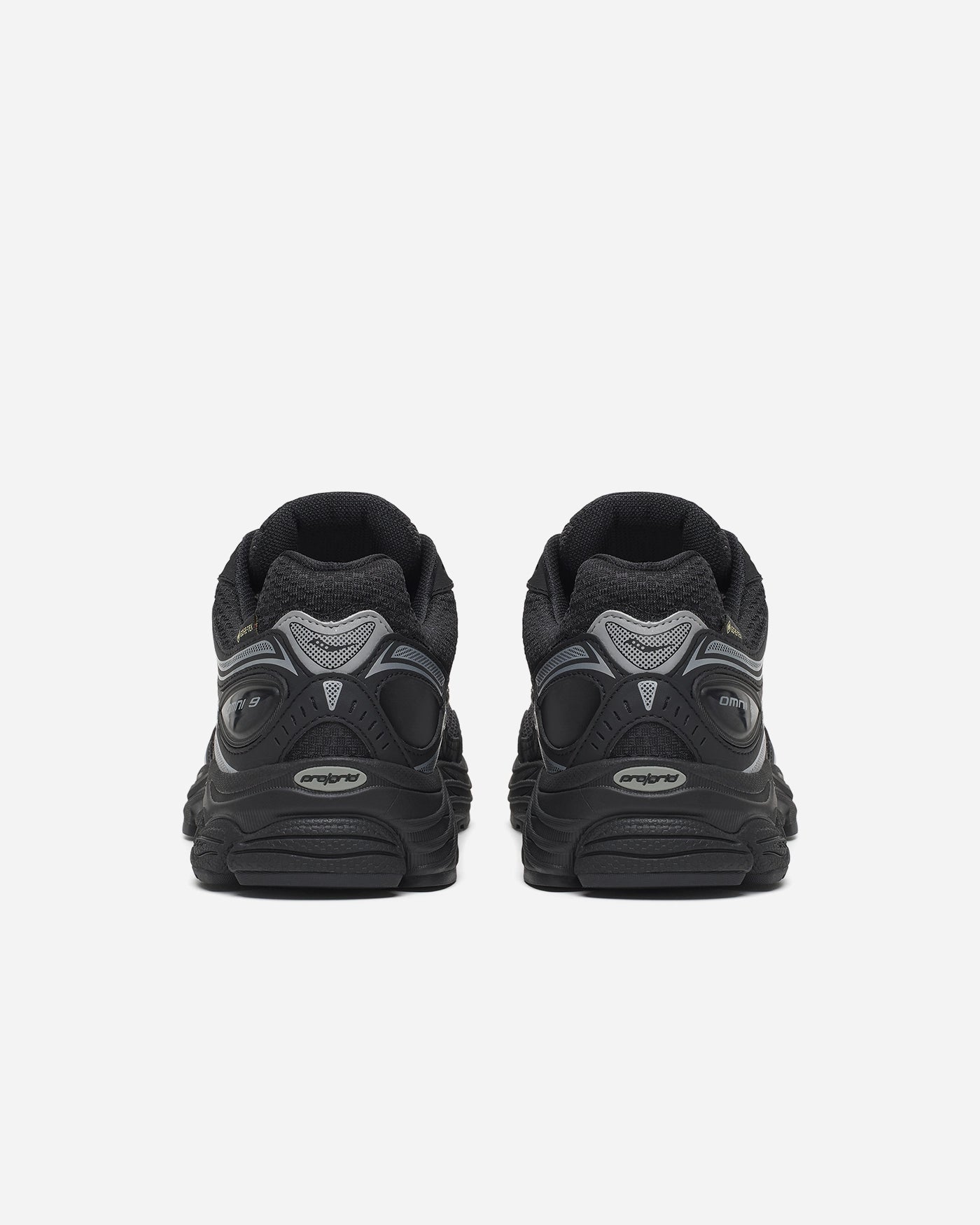 Saucony Progrid Omni 9 GTX Black/Silver
