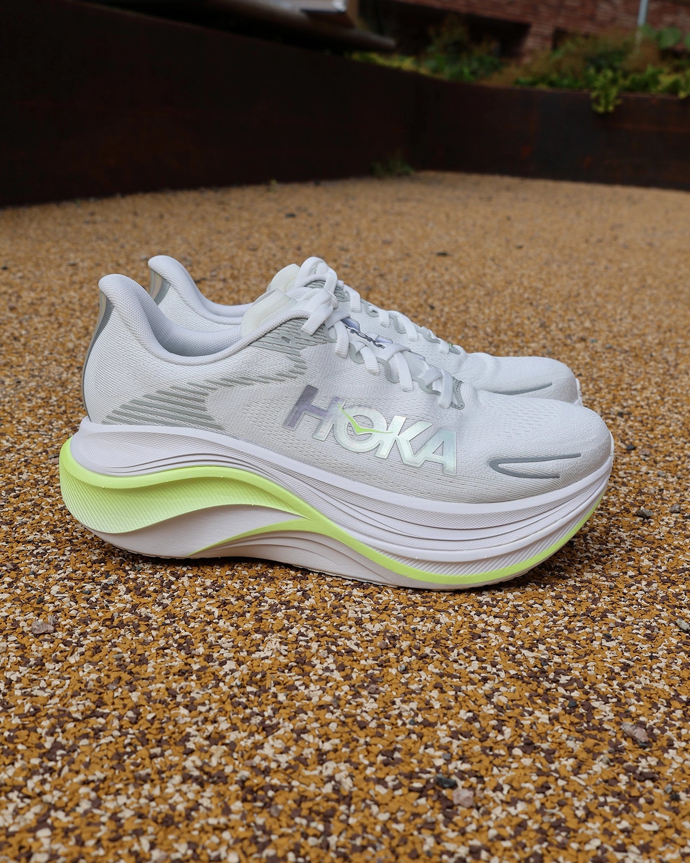 Hoka Skyward X 2 White / Neon Yuzu Dame