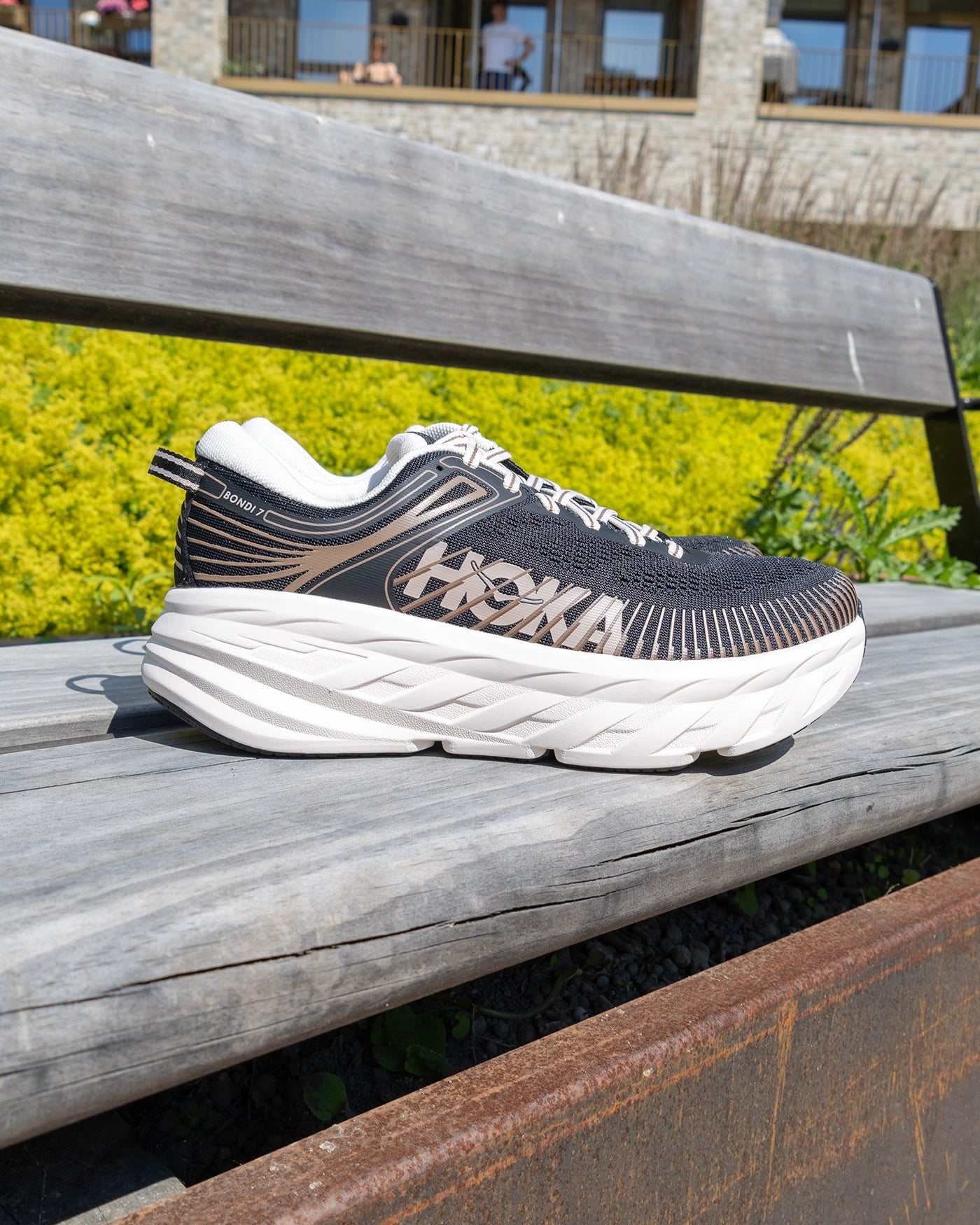 Hoka Bondi 7 Black / Rose Cream Dame